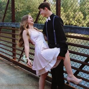 Meet your Posher, Vanessa